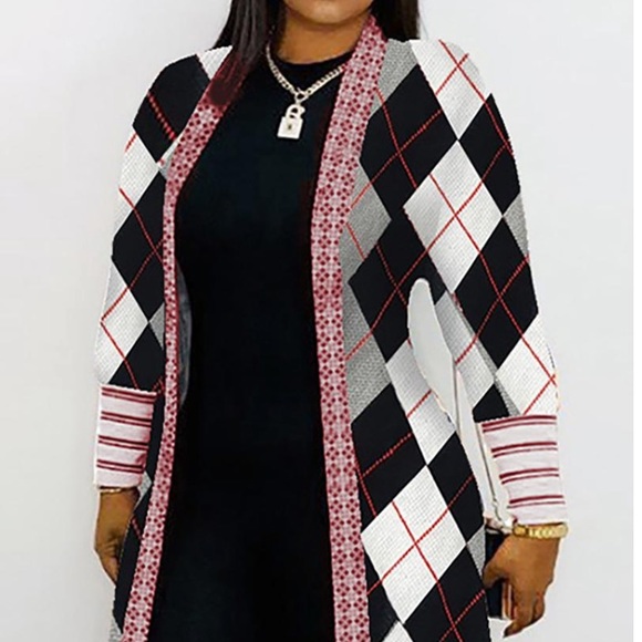 Women’s Argyle Black & White Print Cardigan - NWT - Picture 2 of 3